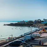 Bed and breakfast Jazira 4*